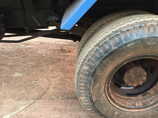 ISUZU115 แรงม้า6 ล้อดั้ม