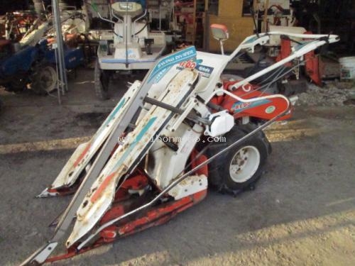 รถเกี่ยวข้าวเดินตาม KUBOTA RE60 รหัสสินค้า : 14002143 หรือเพิ่มเติมไดที่ www.nihonmono.com รถเกี่ยวข้าวเดินตาม KUBOTA RE60 รหัสสินค้า : 14002143 หรือเพิ่มเติมไดที่ www.nihonmono.com