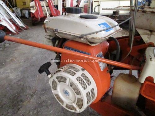 รถเกี่ยวข้าวเดินตาม KUBOTA ZE30A รหัสสินค้า : 14002144 หรือเพิ่มเติมไดที่ www.nihonmono.com รถเกี่ยวข้าวเดินตาม KUBOTA ZE30A รหัสสินค้า : 14002144 หรือเพิ่มเติมไดที่ www.nihonmono.com