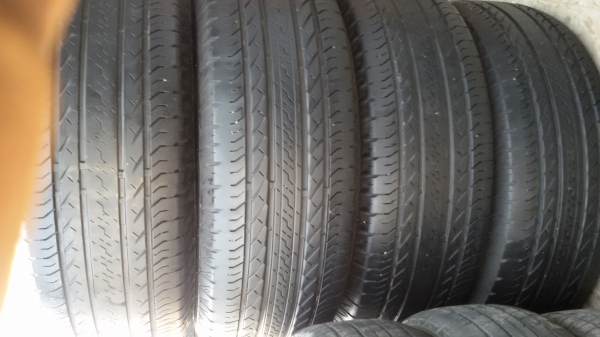 ขายยาง255 70 15 บิสโตนชุดละ5500