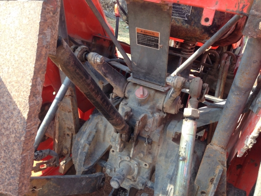 ขายด่วนรถไถนาคูโบต้า L 2808 4 WD พร้อมอุปกรณ์  ผานดันหน้า  ผานหลัง รถสวยเครื่องแน่นไม่มีเยิ้ม สภาพรถพร้อมใช้งานได้เลยครับ มีภาพวีดีโอให้รับชมด้วยนะครับ  ต้องการด่วนหรือสนใจติดต่อ คุณชัยยา สตึก  ได้นะครับ เบอร์โทร 0819972972 และ 0898451778  หรือ  044666729