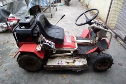 ขาย รถตัดหญ้าแบบนั่งขับ KAWASAKI FC290 เก่าญี่ปุ่น พร้อมใช้งาน ราคา 48,000 ขาย รถตัดหญ้าแบบนั่งขับ KAWASAKI FC290 เก่าญี่ปุ่น พร้อมใช้งาน ราคา 48,000