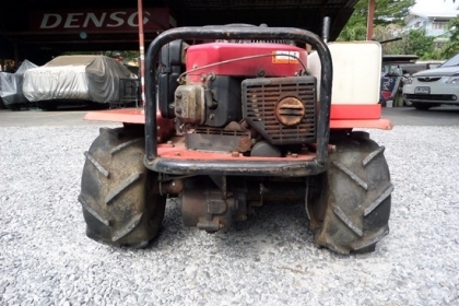 ขาย รถตัดหญ้าแบบนั่งขับ MAMETORA นำเข้าจากญี่ปุ่น สภาพพร้อมใช้งาน เครื่อง 14 แรง ราคา 42,000 ขาย รถตัดหญ้าแบบนั่งขับ MAMETORA นำเข้าจากญี่ปุ่น สภาพพร้อมใช้งาน เครื่อง 14 แรง ราคา 42,000