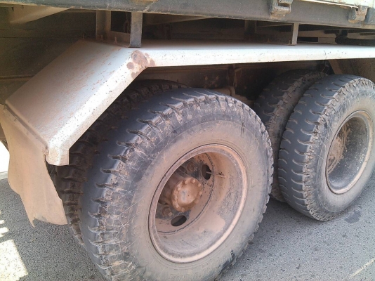 ขายด่วนรถสิบล้อFM3Hดั้มสามมิตรเครือง195แรงม้าปี37รถสวย