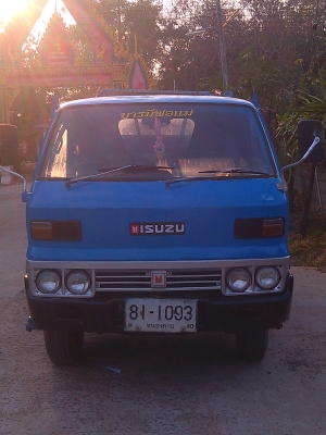 ขายรถหกล้อช่วงสั้นTL88แรงม้าพร้อมใช้งานทะเบียนพร้อมโอนแครชีสวยพร้อมใช้งานราคาเบา ๆ