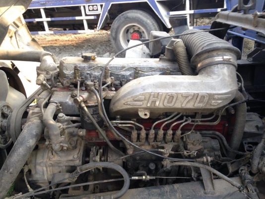 รถ Hino 6 ล้อติดเครน5ตันสภาพสวยพร้อมใช้งาน