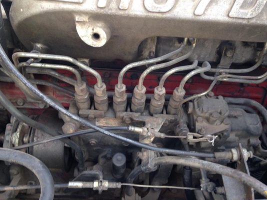 รถ Hino 6 ล้อติดเครน5ตันสภาพสวยพร้อมใช้งาน