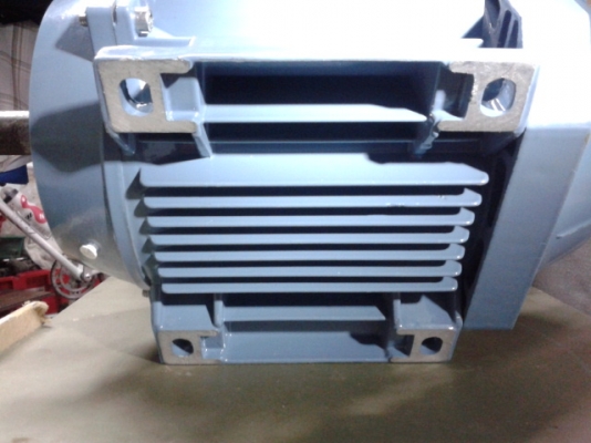 ขายมอเตอร์ใหม่ ABB 2.2 kw 3 hp 380v 3 เพส 2870 rpm ถูกๆ