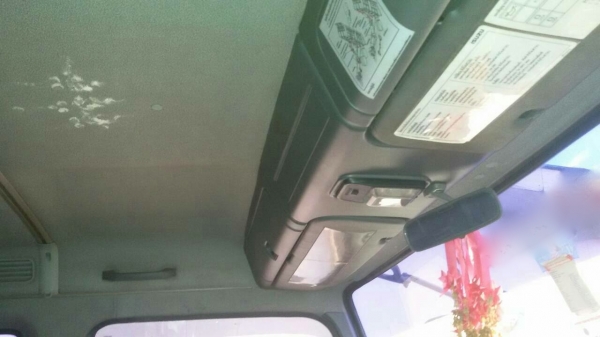 รถอีซูซุ 6 ล้อดั้ม 210 แรงม้า. ปี 49  ( รถวิ่ง 2xx,xxx กม. )   สนใจติดต่อ 081 - 6079515