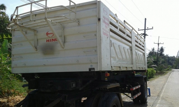 ขายหางพ่วง สามมิต  2  เพลา.  ปี 55   สนใจติดต่อ  081 - 6079515