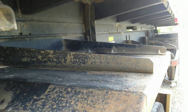 ขายหางพ่วง สามมิต  2  เพลา.  ปี 55   สนใจติดต่อ  081 - 6079515