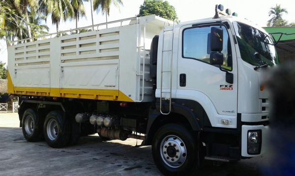 รถอีซูซุ 10 ล้อดั้ม FXZ 360 แรงม้า. ปี 53 ( ขายแม่ , ลูก ) ( รถวิ่ง 4xx,xxx กม. )    สนใจติดต่อ  081 - 6079515