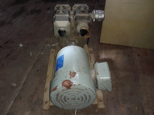 ขาย Dry pump/ Vacuum pump ยี่ห้อ ORION KRS-3 พร้อมมอเตอร์ ถูกๆ