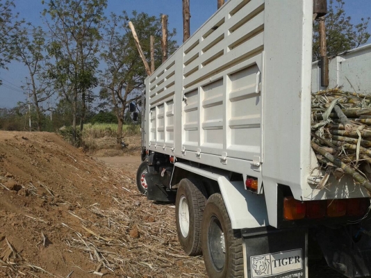 ขายรถพ่วงดั้มแม่ - ลูก 3 คานยัด MEGA 320 ปี 48 คัสซีสวยตลอดเส้น เครื่องเดิม เกียร์ Easton แอร์เย็น ยางเต็ม ทะเบียนพร้อมโอน ราคาต่อรองได้