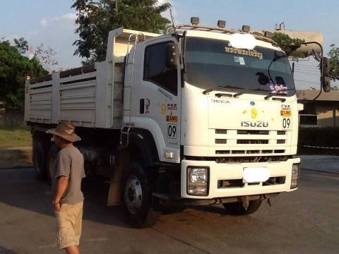 ISUZU ปี57 ขายเงินดาว9.5แสน จัด5ปี60งวดๆละ50,000 ส่งไปแล้ว7งวด