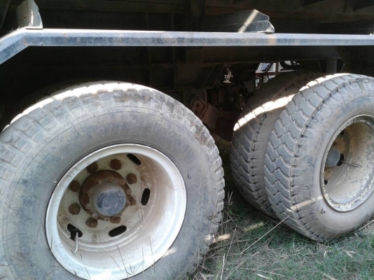 ขายพ่วงดั้มแม่-ลูก 3 คานยัด MEGA 320 ปี 48 คัสซีสวยตลอดเส้น เครื่องเดิม เกียร์ Easton แอร์เย็น ยางเต็ม ทะเบียนพร้อมโอน ราคาต่อรองได้