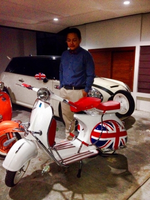 เอเซียเวสป้า---->>จัดส่งรถvespa 64 2 คัน ให้คุณปิงและคุณชูเกียรติ ที่ศรีราชา เรียบร้อย09/02/2558