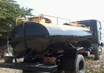 หกล้อ HiNo-Wo4D-117แรง สภาพดีเดิมๆปั้มระบบฉีดน้ำครบ พร้อมใช้งาน ทะเบียนพร้อมโอน ราคา285,000 ครับ