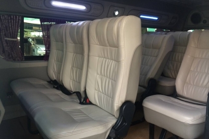 *ขาย* รถตู้ปี 2011ออโต้โรงงาน แต่งเต็มVIP รถใช้ส่วนตัว ไม่ได้รับจ้าง ราคา 809,000 ค่ะ  โทร 0922726669 คุณตันหยงค่ะ