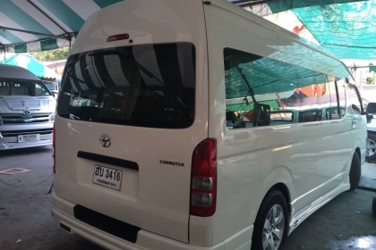 *ขาย* รถตู้ปี 2011ออโต้โรงงาน แต่งเต็มVIP รถใช้ส่วนตัว ไม่ได้รับจ้าง ราคา 809,000 ค่ะ  โทร 0922726669 คุณตันหยงค่ะ