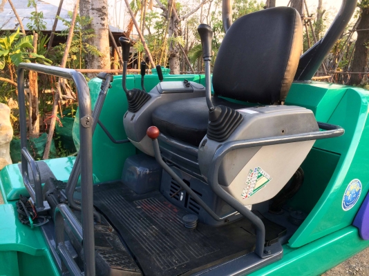 ขายรถแม็คโคร KOMATSU PC25 รุ่น 7 สภาพดี ไม่เคยผ่านการใช้งานในไทย ติดต่อ 086-775-7900, 086-324-1992 ขายรถแม็คโคร KOMATSU PC25 รุ่น 7 สภาพดี ไม่เคยผ่านการใช้งานในไทย ติดต่อ 086-775-7900, 086-324-1992