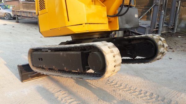 ขายรถขุดkomatsu  pc28u1 ถูกเลยเชื่อ