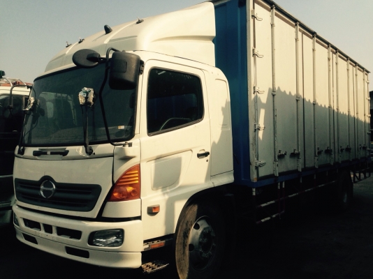 ขายรถ6ล้อเครื่อง220แรง ยาว7.2เมตร สภาพดีพร้อมใช้งาน