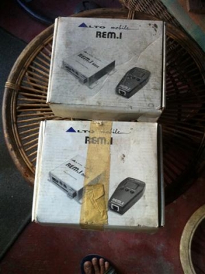 ขายครับ  เกียวกับเครื่องเสียงรถยนต์ตัวละ500  มายกไป