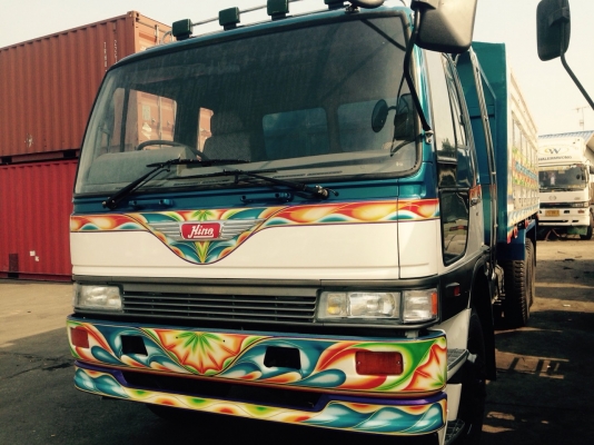 ขายรถ10ล้อดั๊มเครื่อง195แรง สภาพดีพร้อมใช้งาน