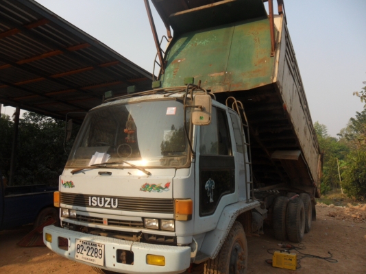 ขาย 10 ล้อ 2 เพลา ISUZU ร็อคกี้ ดั้มส์ ลากอ้อย ราคาต่อรองได้ ติอต่อช่างหมึก 087-5262494 และ 094-7452226 ขาย 10 ล้อ 2 เพลา ISUZU ร็อคกี้ ดั้มส์ ลากอ้อย ราคาต่อรองได้ ติอต่อช่างหมึก 087-5262494 และ 094-7452226