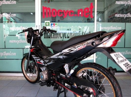 sonic (( สต๊าทมือ )) เครื่องดีเงียบมาก  สีสวย ชุดสีเบิกใหม่ทั้งคัน รถปี 48 สภาพนี้หายากแล้ว แถม 2 รายการ 25900