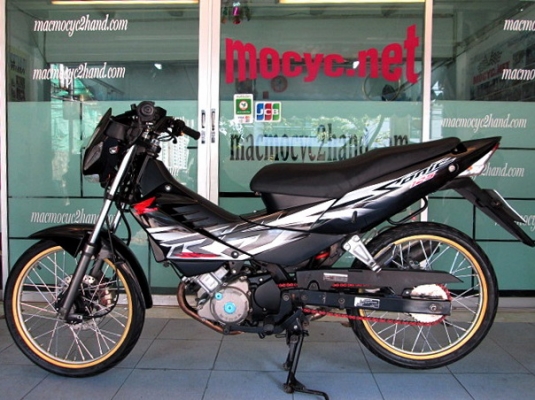 sonic (( สต๊าทมือ )) เครื่องดีเงียบมาก  สีสวย ชุดสีเบิกใหม่ทั้งคัน รถปี 48 สภาพนี้หายากแล้ว แถม 2 รายการ 25900