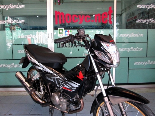 sonic (( สต๊าทมือ )) เครื่องดีเงียบมาก  สีสวย ชุดสีเบิกใหม่ทั้งคัน รถปี 48 สภาพนี้หายากแล้ว แถม 2 รายการ 25900