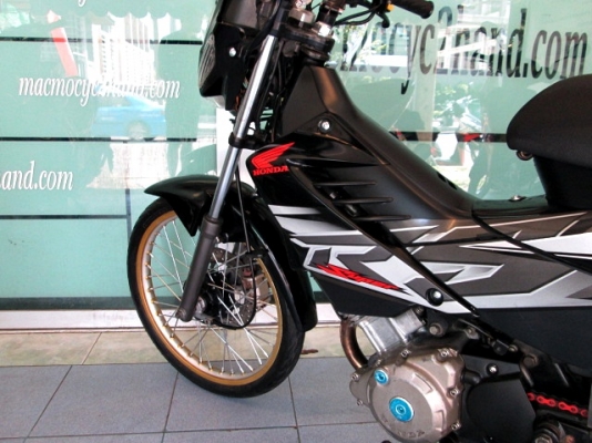 sonic (( สต๊าทมือ )) เครื่องดีเงียบมาก  สีสวย ชุดสีเบิกใหม่ทั้งคัน รถปี 48 สภาพนี้หายากแล้ว แถม 2 รายการ 25900