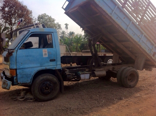 ขายรถบรรทุกหกล้อดัมพ์ KS21 เครื่อง 110 แรง ทะเบียนพร้อม