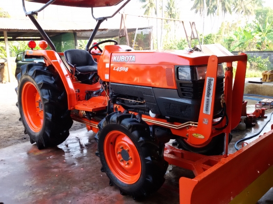 ปัญญาแทรคเตอร์มาแล้ว...จัดมาให้ครับ คูโบต้า L4508 ใบมีดคานล่าง เล่มทะเบียนพร้อม จัดส่ง อ.เมือง จ.กำแพงเพชร