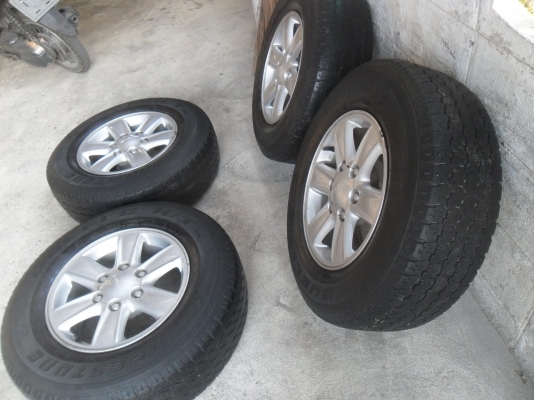 ล้อแม็ก 16นิ้ว 6รู อีซูสุ พร้อมยาง สวยๆ 4 ล้อ ราคา 8900 บาท ล้อแม็ก 16นิ้ว 6รู อีซูสุ พร้อมยาง สวยๆ 4 ล้อ ราคา 8900 บาท