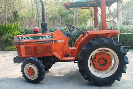 ขายรถไถ Kubota L1-22 (4WD) รถ2เพลา ตัวเปล่า พร้อมใช้งานครับ ขายรถไถ Kubota L1-22 (4WD) รถ2เพลา ตัวเปล่า พร้อมใช้งานครับ