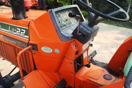 ขายรถไถ Kubota L1-22 (4WD) รถ2เพลา ตัวเปล่า พร้อมใช้งานครับ ขายรถไถ Kubota L1-22 (4WD) รถ2เพลา ตัวเปล่า พร้อมใช้งานครับ
