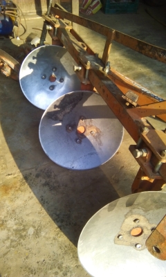 ผาน3 บุกเบิ่กของรถ45.47 ราคาถูกตราช้างครับหาอยากมาก่อนได้ก่อนครับ ผาน3 บุกเบิ่กของรถ45.47 ราคาถูกตราช้างครับหาอยากมาก่อนได้ก่อนครับ