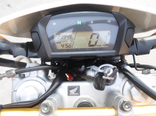 ยังไงก็ขาย CRF 250 ปี 55 สตาร์ทมือ สวยๆ ประหยัด แรง โหด ในสไตล์ของรถ วิบาก