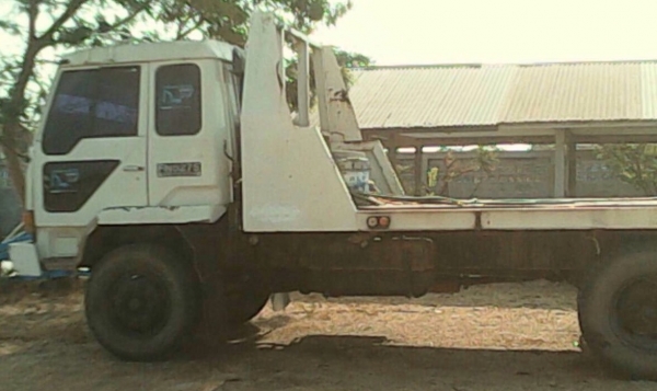 MITSUBISHI FUSO FN527 - 195 HP 6D16 MA สิบล้อ 2 เพลา เทรลเลอร์ท้ายลาดขึ้นรถแบ็คโฮร PC 200 ได้เลยครับ เครื่องยนต์เดิมๆแรงดีไม่มีเยิ้ม เกียร์เดิม 10 SPEED หัวเก๋งไม่มีผุภายในคอนโซลสวยครบ พวงมาลัยเพาเวอร์ ระบบเบรคทริ๊ปฟี้ ช่วงล่างใหญ่คัชซีไม่มีบวม ยางสภาพดี MITSUBISHI FUSO FN527 - 195 HP 6D16 MA สิบล้อ 2 เพลา เทรลเลอร์ท้ายลาดขึ้นรถแบ็คโฮร PC 200 ได้เลยครับ เครื่องยนต์เดิมๆแรงดีไม่มีเยิ้ม เกียร์เดิม 10 SPEED หัวเก๋งไม่มีผุภายในคอนโซลสวยครบ พวงมาลัยเพาเวอร์ ระบบเบรคทริ๊ปฟี้ ช่วงล่างใหญ่คัชซีไม่มีบวม ยางสภาพดี