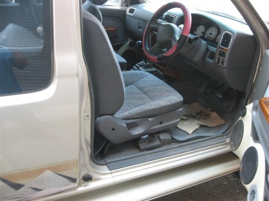 ์Nissan Frontier 4x4 เครื่องเดิมเบนซิล แก๊สLPG ์Nissan Frontier 4x4 เครื่องเดิมเบนซิล แก๊สLPG