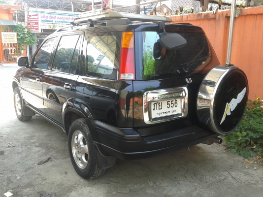 รถเก๋ง HONDA CRV  ปี 2001  เกียร์ออโต้ ติดแก๊ส ราคา 180,000 บ.