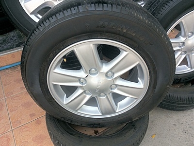 ขายล้อแม็กISUZU All New ขอบ16พร้อมยาง215/65/16 ปี13 4 ล้อ ขายล้อแม็กISUZU All New ขอบ16พร้อมยาง215/65/16 ปี13 4 ล้อ