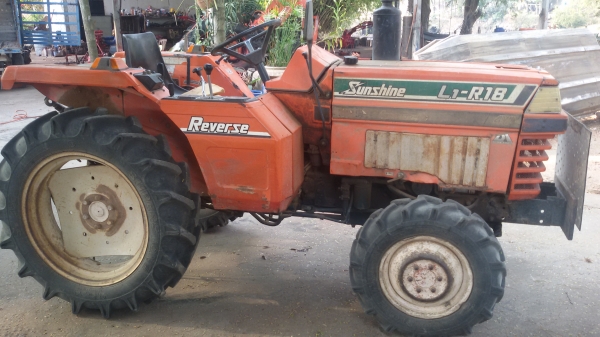 ขายรถไถคูโบต้าแอววัน1800 พร้อมใช้งานราคาต่อรองได้นะครับ