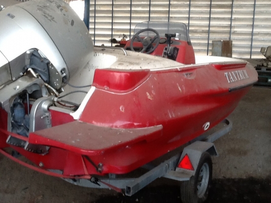 เรือนำดข้าญี่ปุ่นสภาพสวยมากๆ พร้อมลงน้ำ