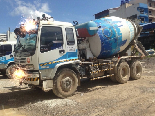 รถโม่ปูน270แรง ปี2548. ยูโร2. รถสภาพดี. พร้อมใช้. ....ดูหน้าเล่มไดัเลย