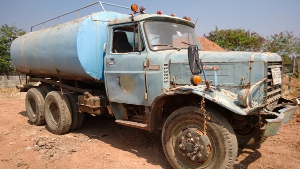 ขายถูก รถเกรด รบด รถ น้ำ  ยกชุด มีเอกสาร เล่อมทะเบียนครบพร้อมโอน 081-1841924