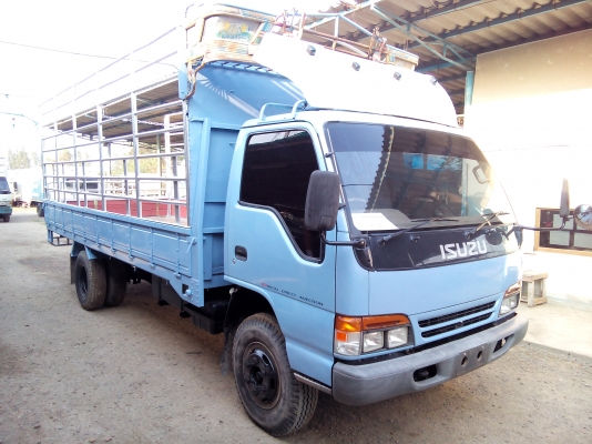 6 ล้อกลาง  ISUZU  NQR66RX5-T  120 แรงม้า * ยาว 5.50 ม. * รถสวยเดิม+สวยจริง+สภาพพร้อมใช้งาน * รถห้างแท้ * มีเล่มพร้อม *